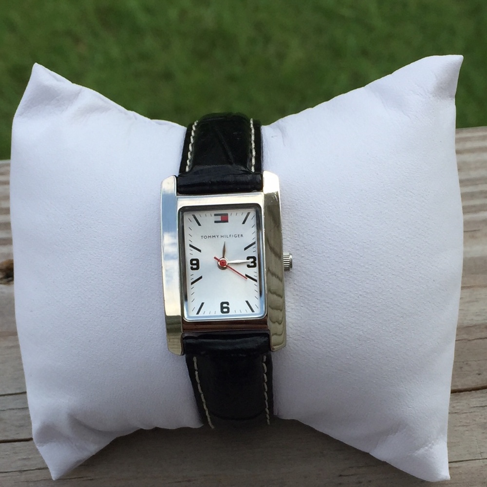 SOLD Tommy Hilfiger Woman's Watch w/ black band - Picture 4 of 8